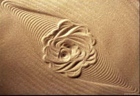 A sand earthquake tracing pendulum